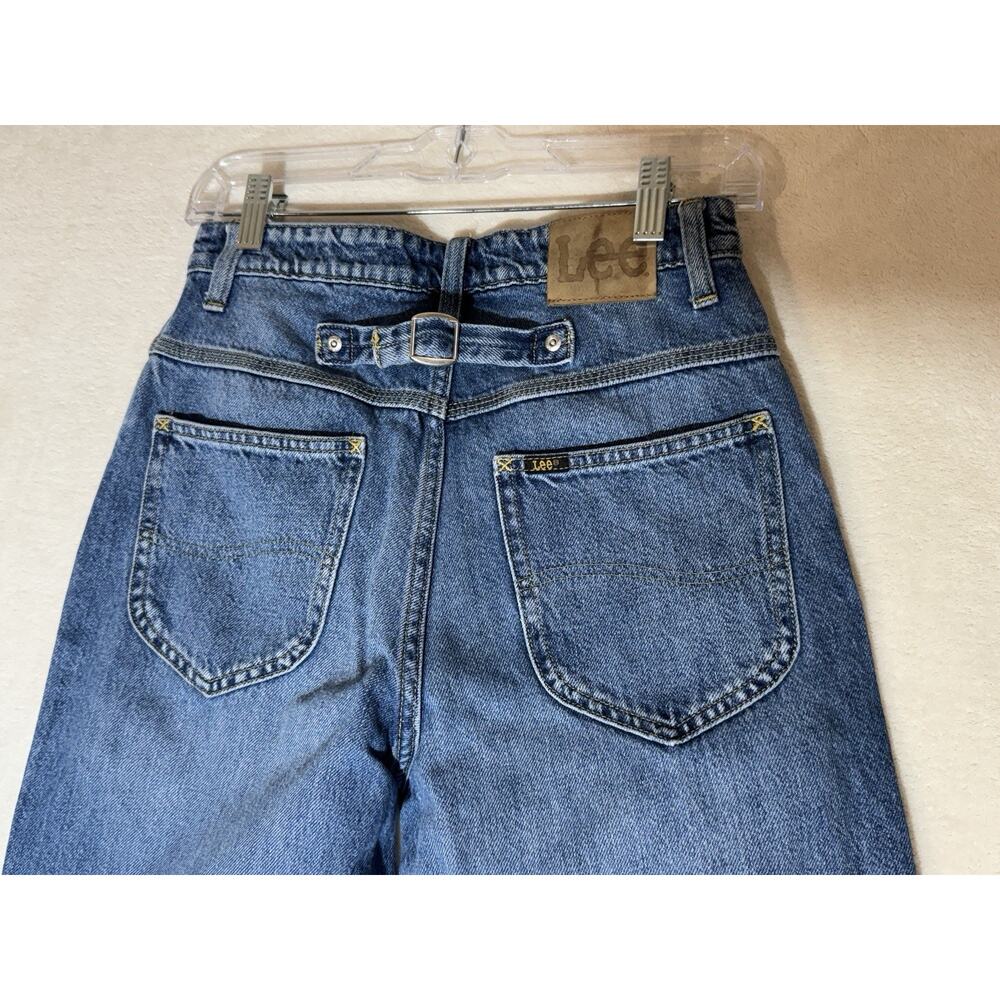 Lee Women's Vintage Modern Jeans High Rise, Relaxed Fit, Size 27 Blue Denim